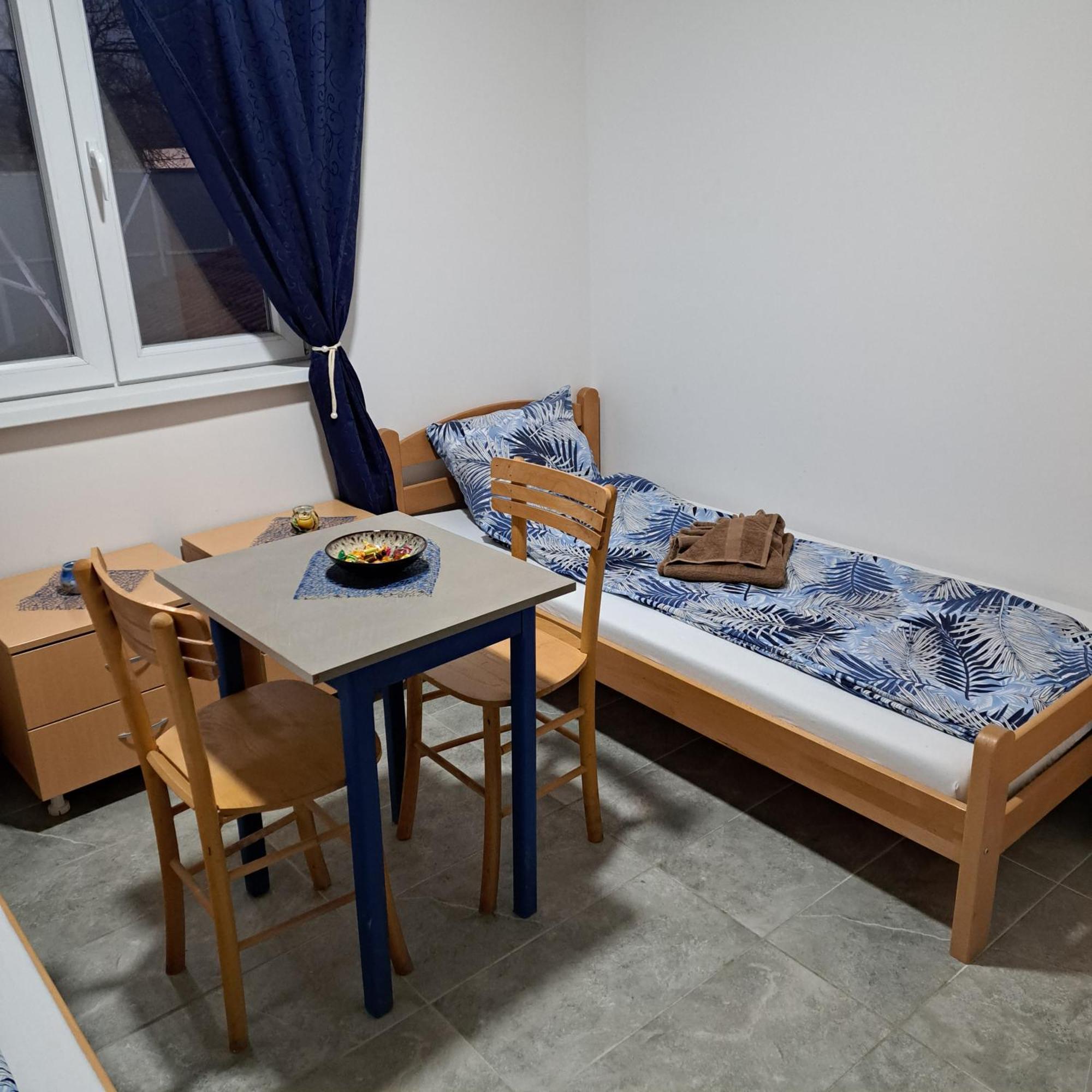 Libero Apartmani Surcin Exterior photo